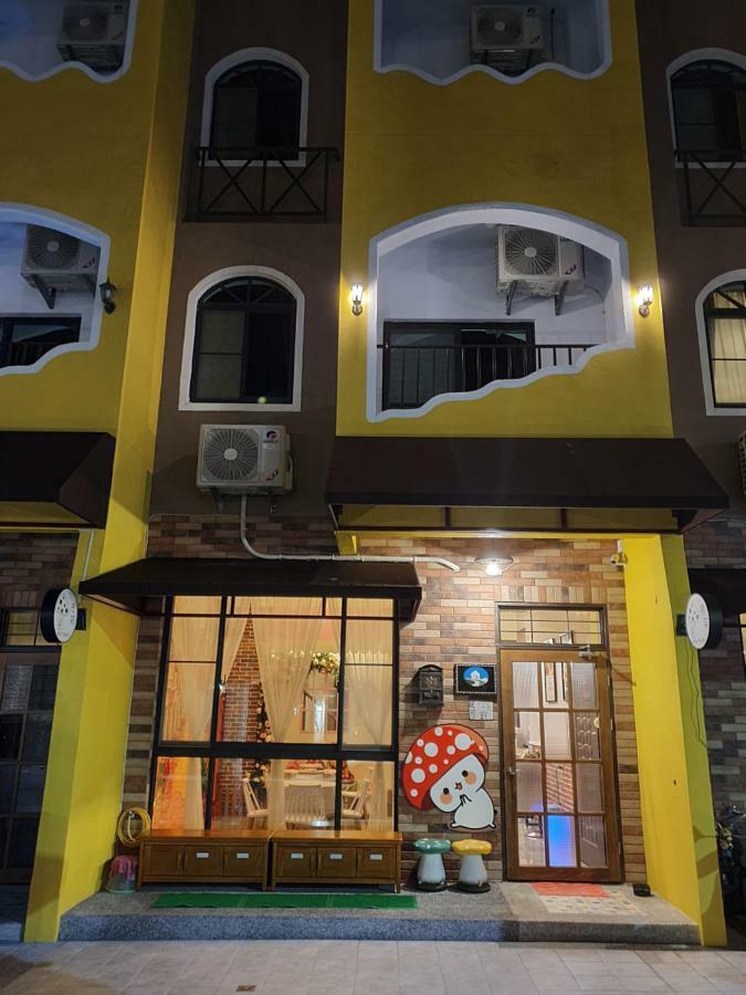 Moya Homestay T'ai-tung Eksteriør billede